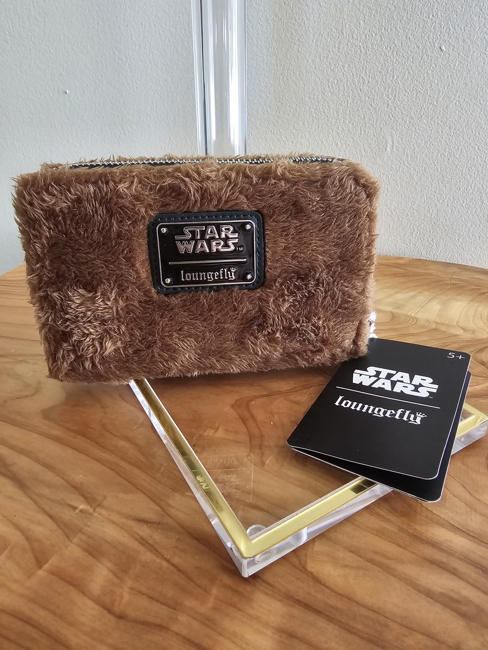Loungefly Star Wars Chewbacca Plush Zip Wallet - Brown - Picture 4 of 6